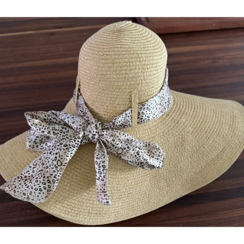 Floppy Straw Sun‎ Hats Women's OS Beach Ready Lot Of 2